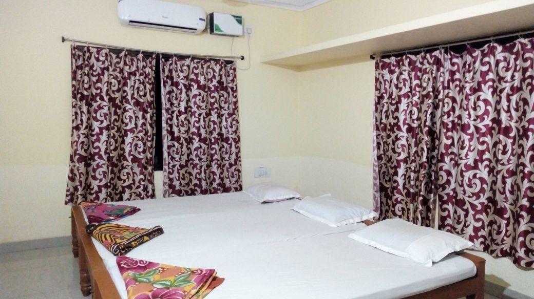 בובנשוואר Sunrise Guest House מראה חיצוני תמונה